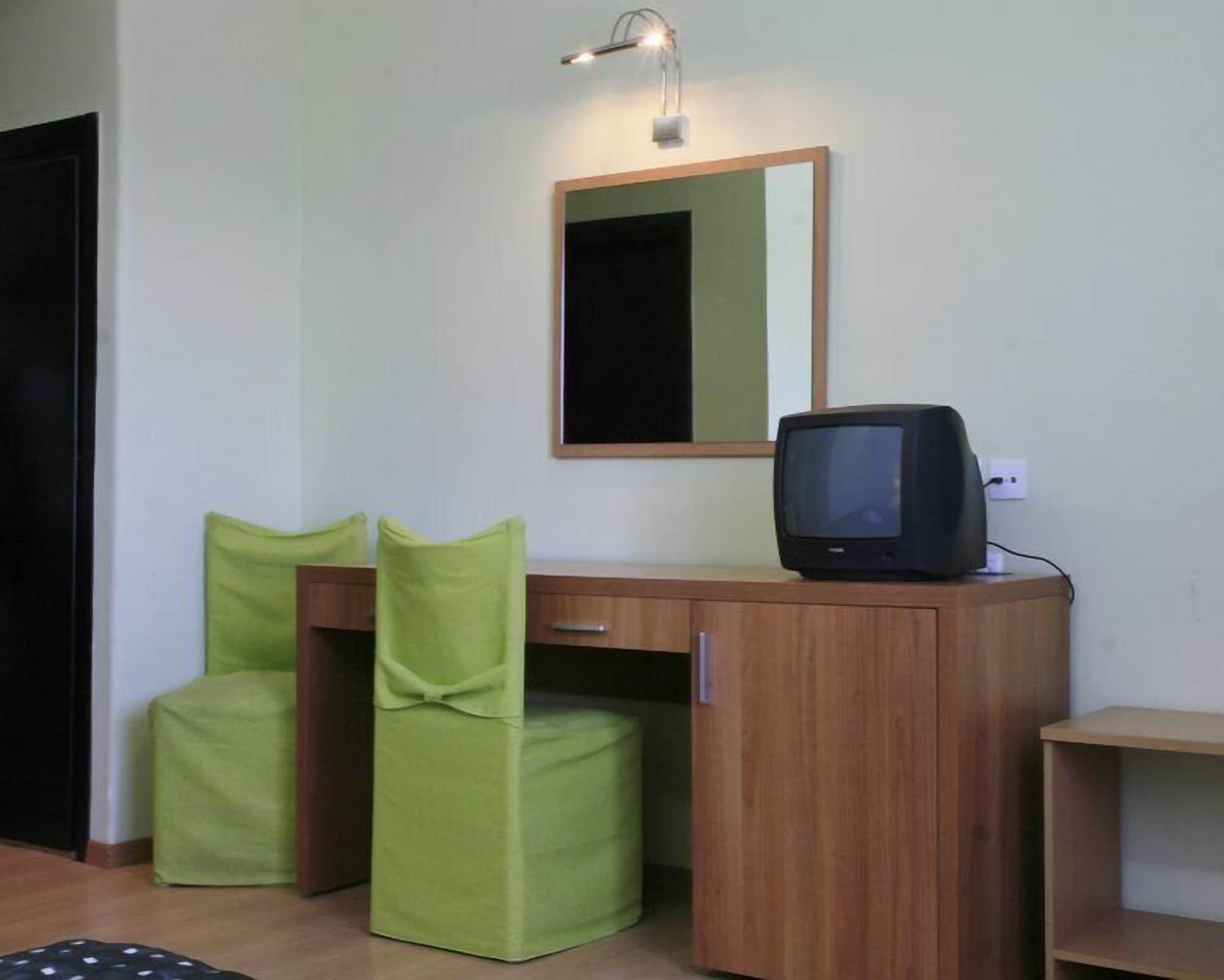 Assembly Hotel Anchialos ภายนอก รูปภาพ