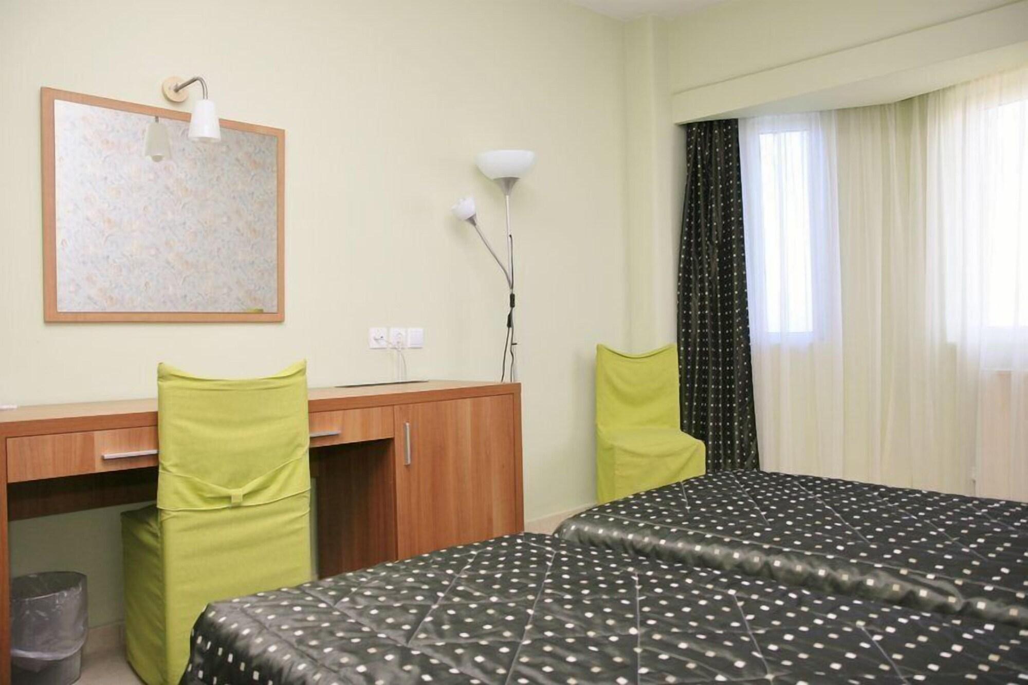Assembly Hotel Anchialos ภายนอก รูปภาพ