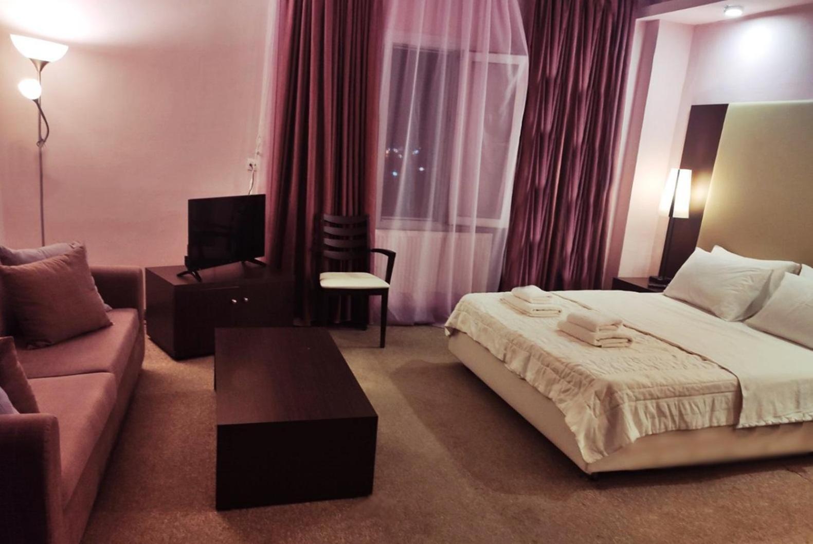 Assembly Hotel Anchialos ภายนอก รูปภาพ