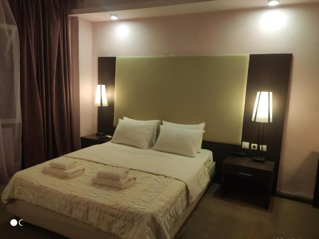 Assembly Hotel Anchialos ภายนอก รูปภาพ